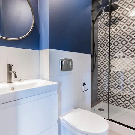 Golden - Center Browary Warszawskie - Ogrodowa * Varsovia